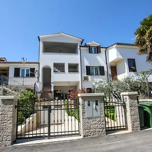  Apartment Apartman Mila Kroatien